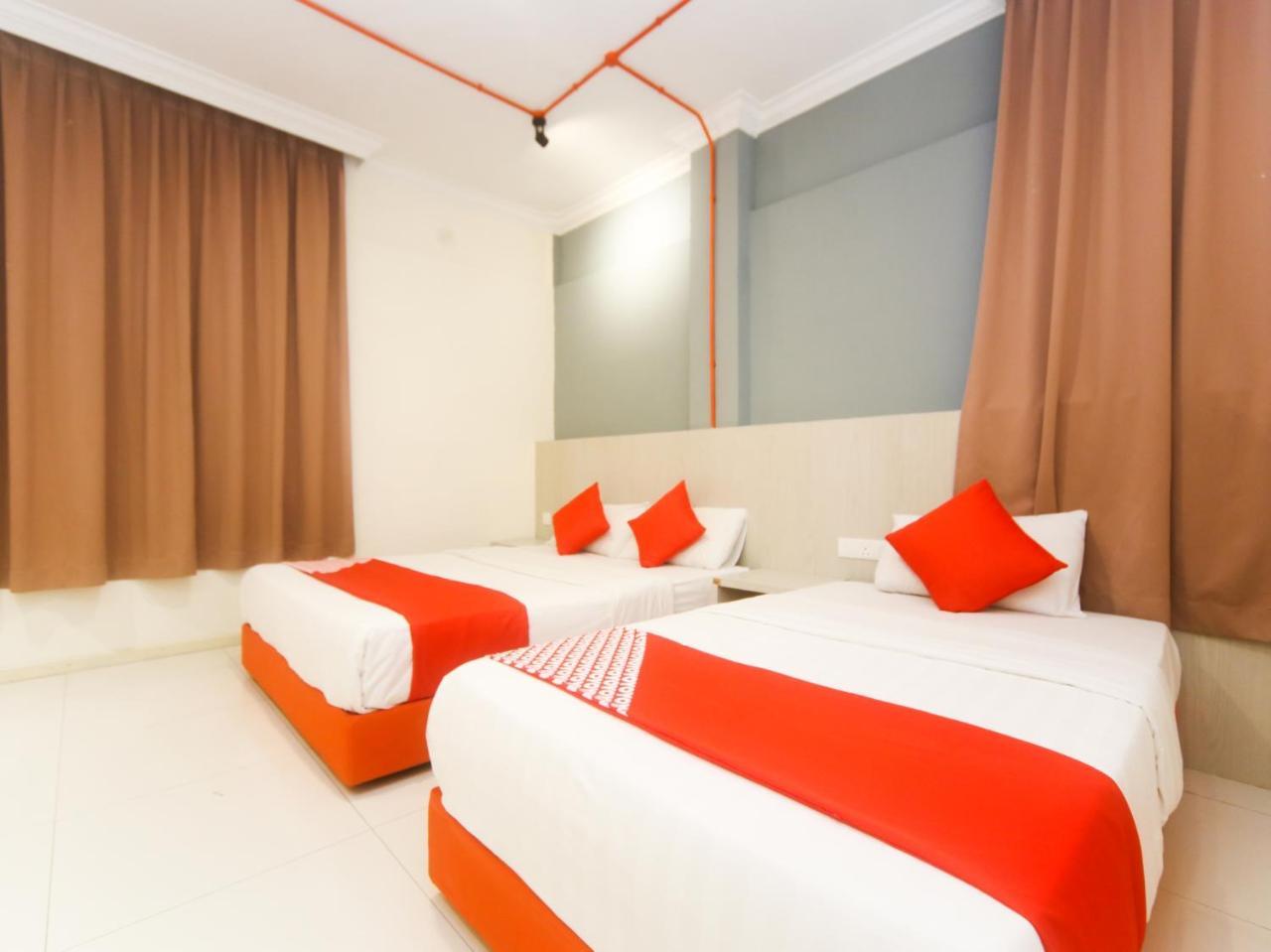 Oyo 727 Hotel Rafflesia Kota Kinabalu Exterior photo